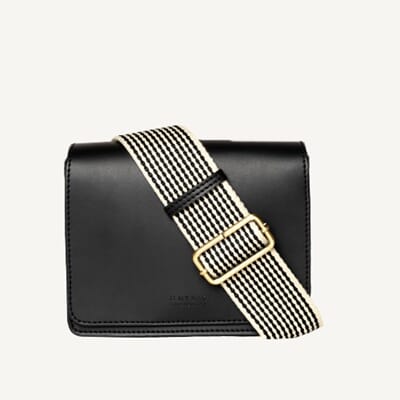 48-OMB-E100CV2-22_Rel Audrey_black_bigstrap.jpg