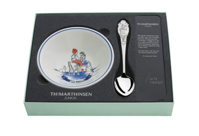 46-B17102 Nilsogblåman porselenskål og skje.jpg